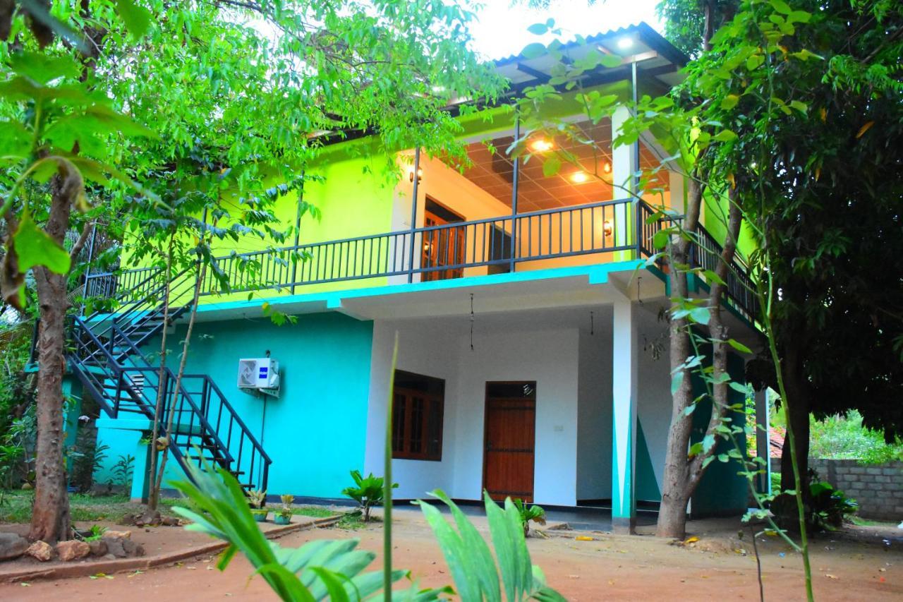 Kuma Safari Lodge Udawalawe Ngoại thất bức ảnh